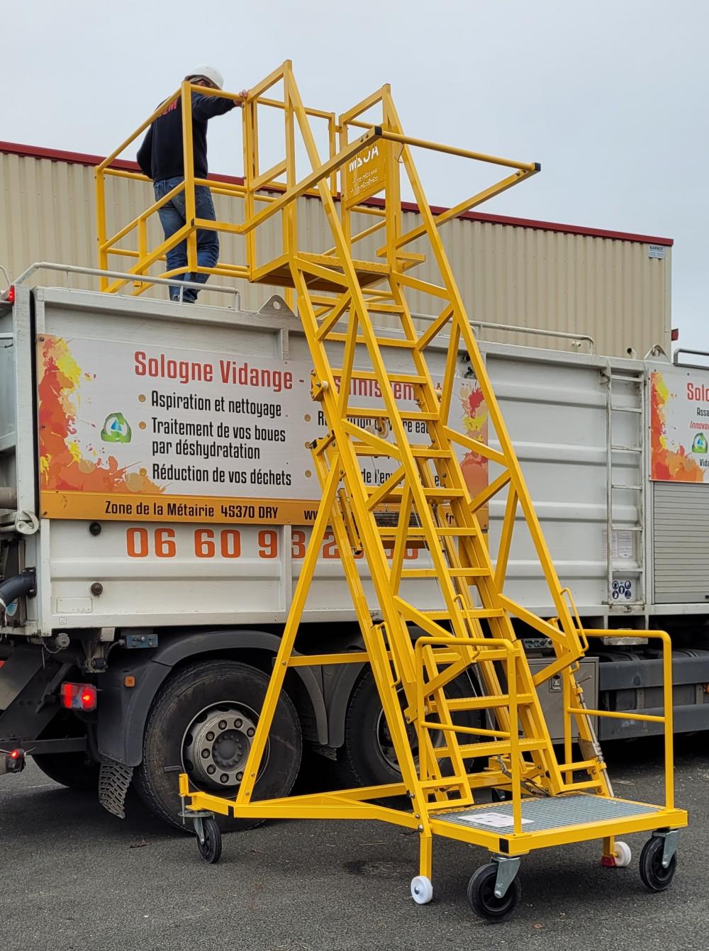Image de Échelle mobile de sécurité &quot;2 en 1&quot;